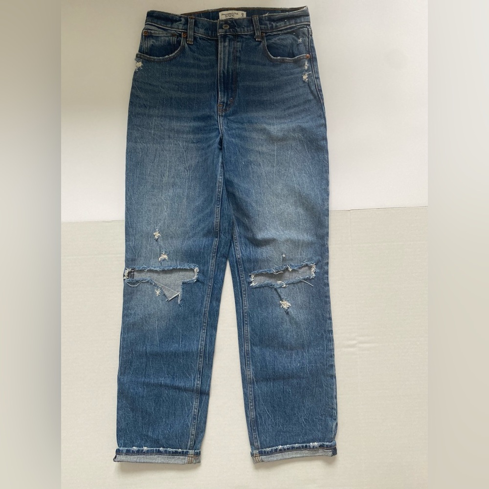 Abercrombie & Fitch The 90’s Straight Ultra High Rise 29/8R Denim Jeans 29‎ 8R